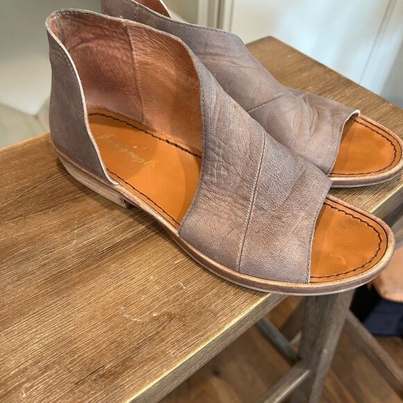 Free People Mont Blanc taupe Leather dark Gray Open Toe Sandals Flats Si… - Picture 4 of 8